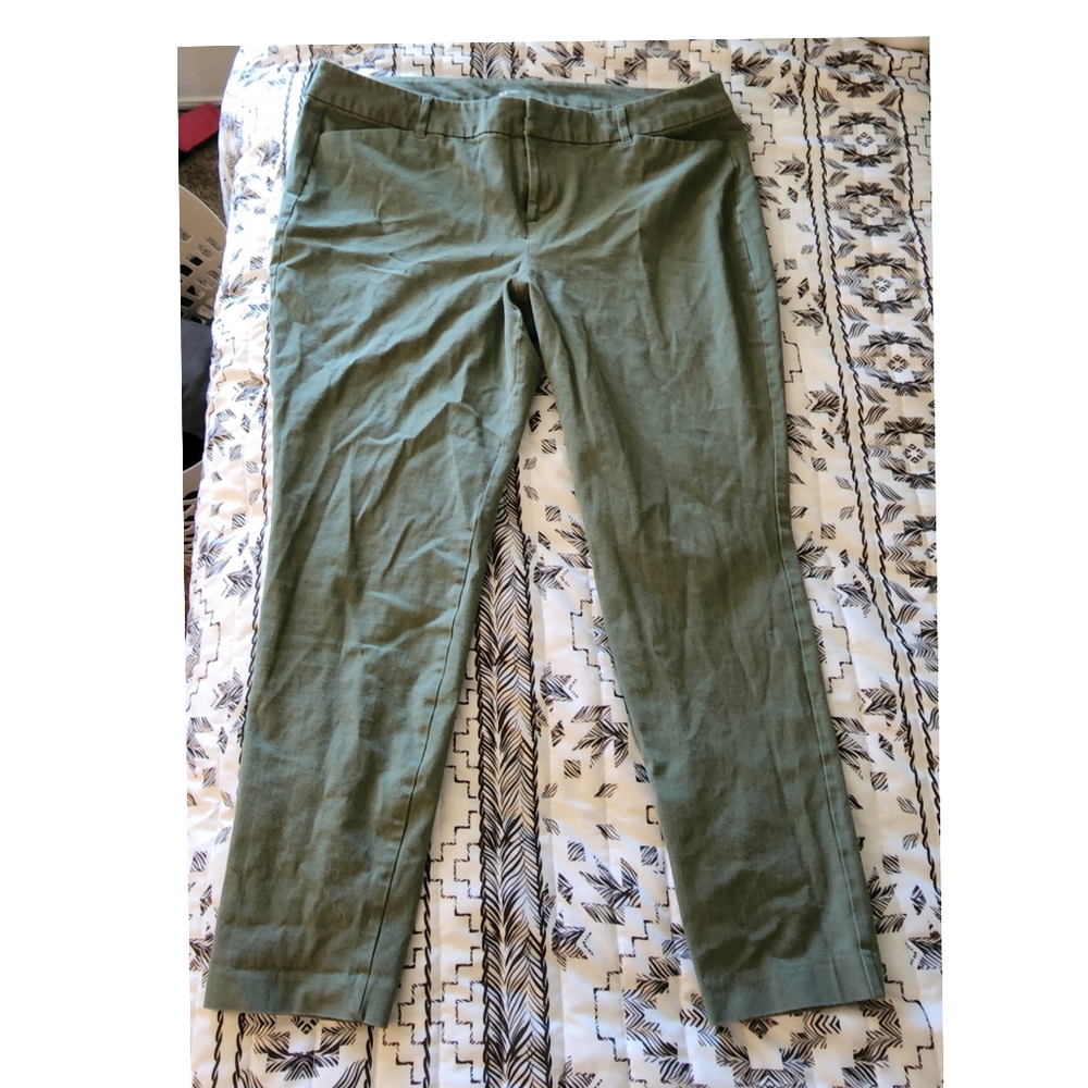 Old Navy Pixie pants